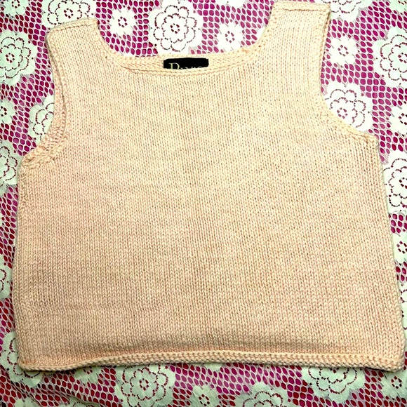 Blush Pink Crotchet Crop Top - Picture 1 of 4